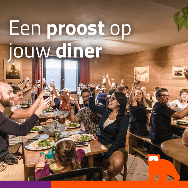 Met gasten proosten op jouw diner!